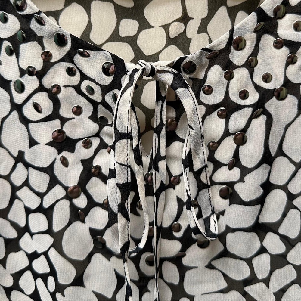 Elementz Woman Black and White Chiffon Blouse, 2X, Pre-owned - Picture 5 of 8